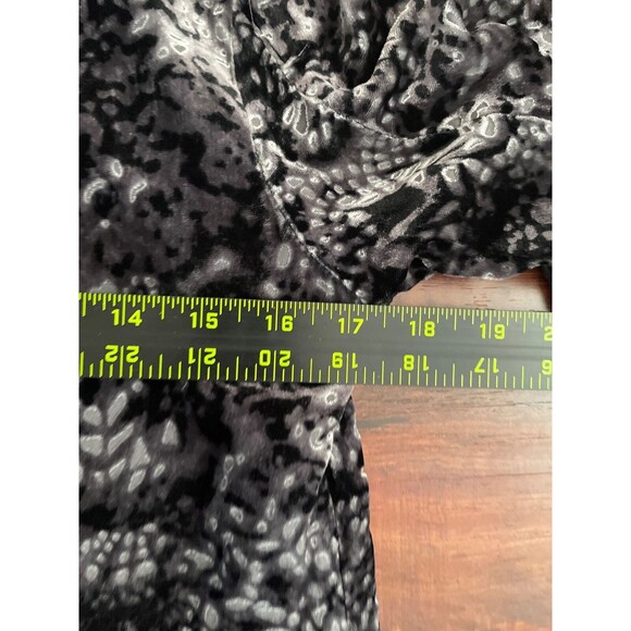 J Jill Womens Shift Dress Size Small Petite Burnout Velvet Lined Black Keyhole - Picture 9 of 11